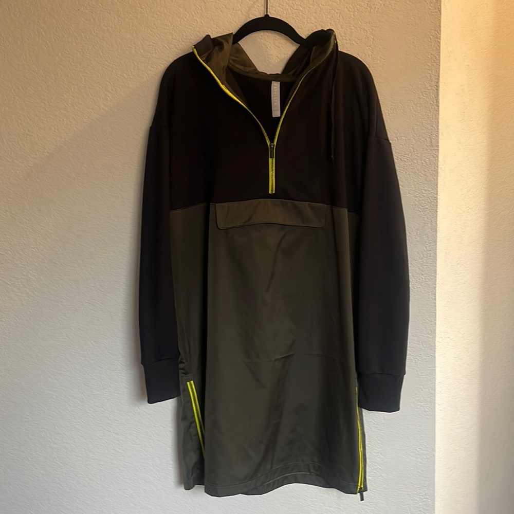 Athleta Sporty Dress